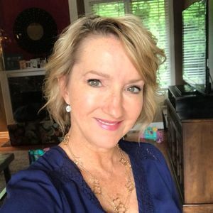 Meet your Posher, Beth